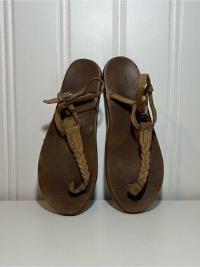Rainbow thong ankle strap Women’s Brown Leather Braided Toe-Post Sandals